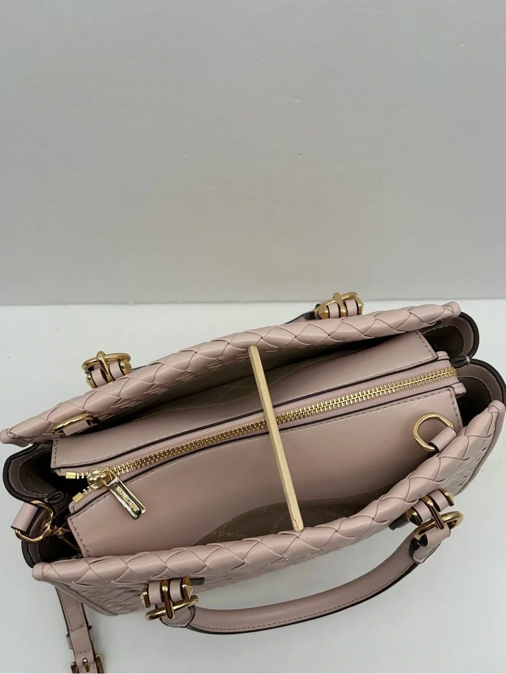 MICHAEL KORS OUTLET Marilyn Medium Woven Satchel